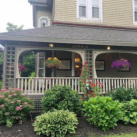 No 1 Grafton Inn Charlottetown Kültér fotó